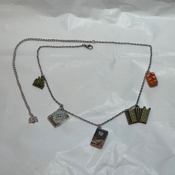 The Book Thief by Markus Zusak Handmade Literature Necklace Book Cover Accordion - Picture 12 of 16